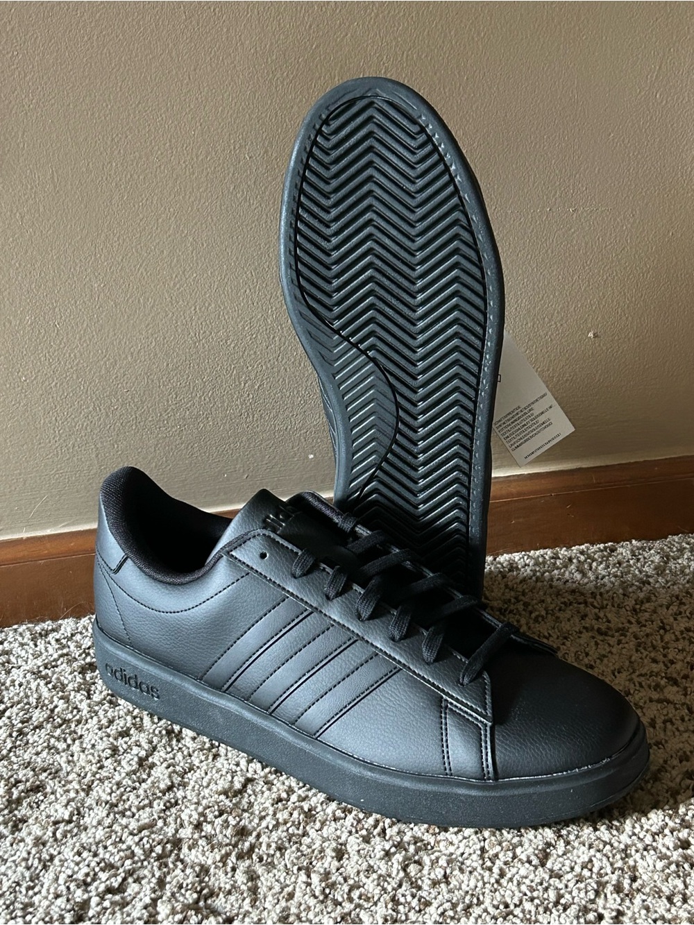 Grand Court 2.0 triple black men's shoes size 12